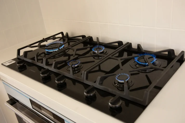 Kitchen gas cooktop gas fitting